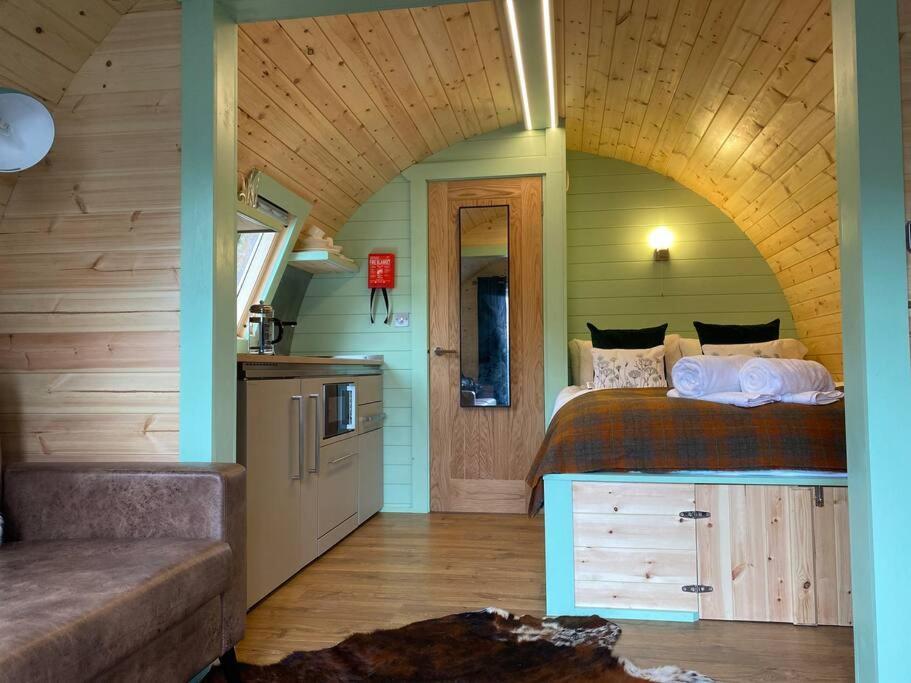 Seaview Lodges At Torlinnhe فورت ويليام المظهر الخارجي الصورة