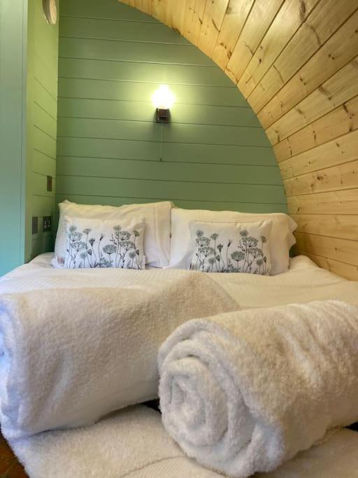 Seaview Lodges At Torlinnhe فورت ويليام المظهر الخارجي الصورة