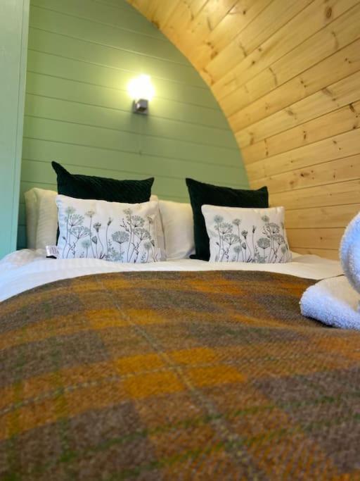 Seaview Lodges At Torlinnhe فورت ويليام المظهر الخارجي الصورة